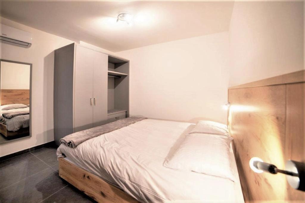 Isky Apartments Gzira Exterior foto